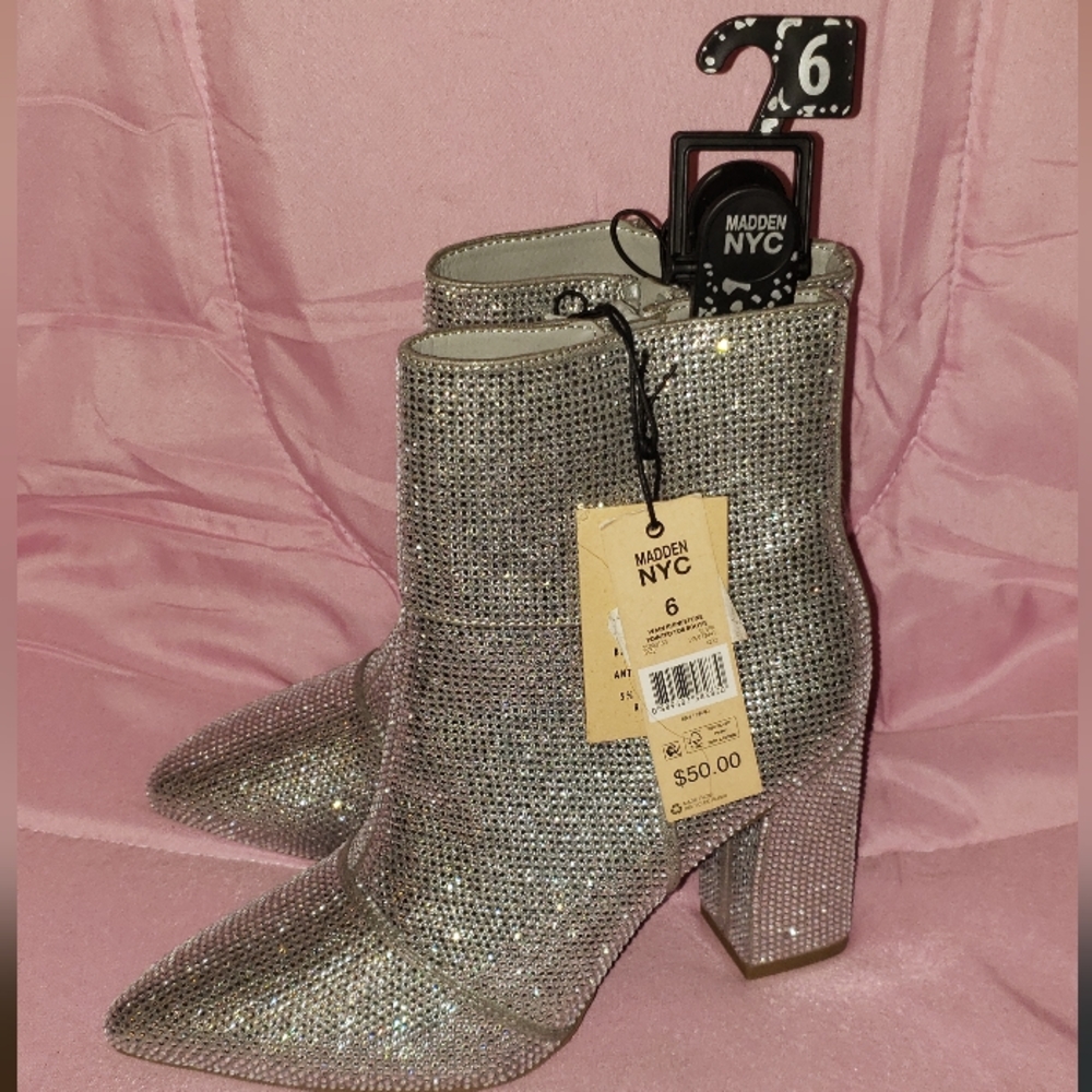 Madden NYC Rhinestone Pointed Toe Bootie Silver Size 6